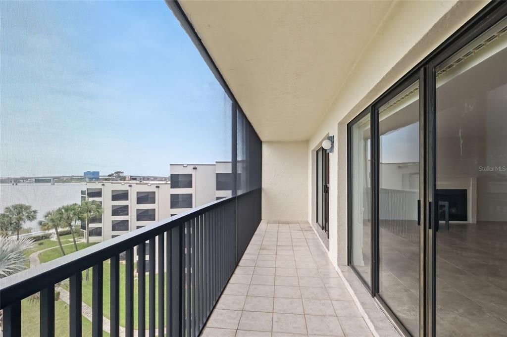 For Sale: $550,000 (3 beds, 2 baths, 2306 Square Feet)
