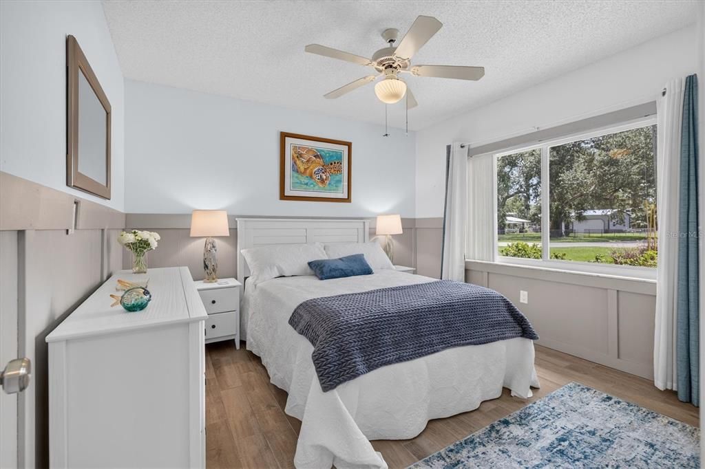 For Sale: $559,900 (2 beds, 2 baths, 1350 Square Feet)