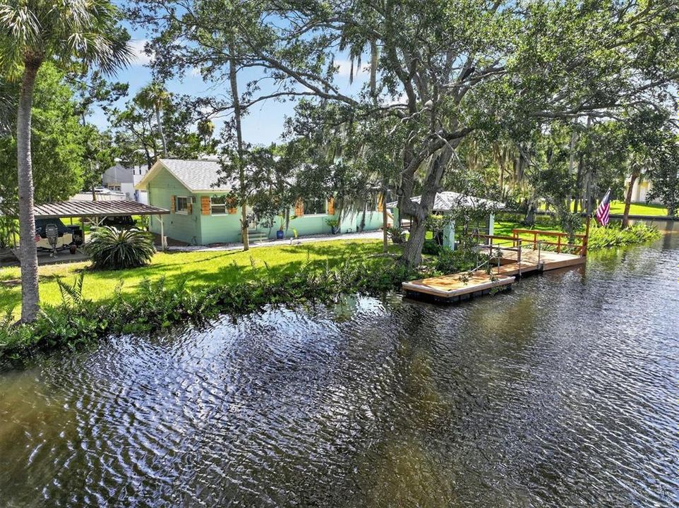 For Sale: $559,900 (2 beds, 2 baths, 1350 Square Feet)