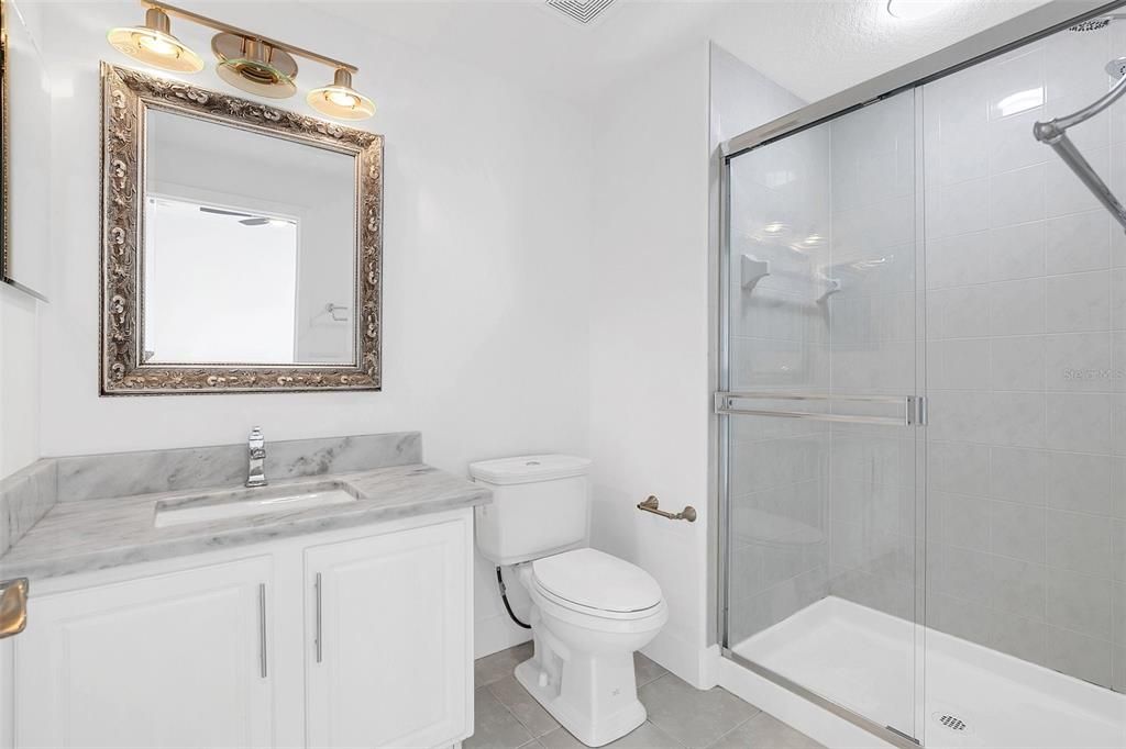 For Rent: $4,950 (3 beds, 3 baths, 1895 Square Feet)