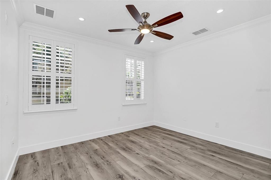 For Rent: $4,950 (3 beds, 3 baths, 1895 Square Feet)