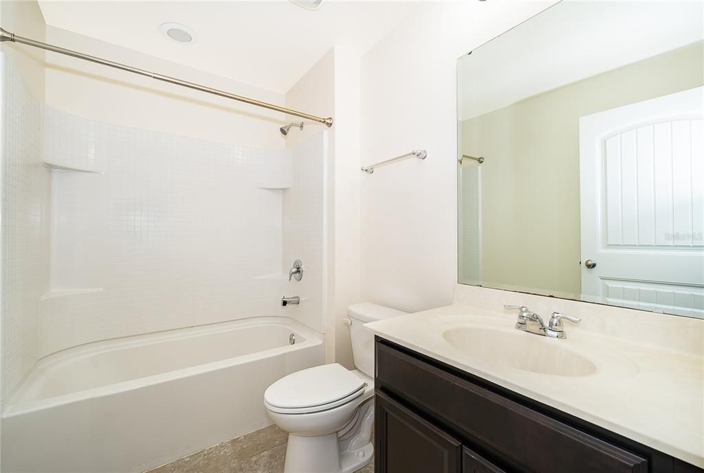 For Rent: $2,600 (4 beds, 3 baths, 2254 Square Feet)