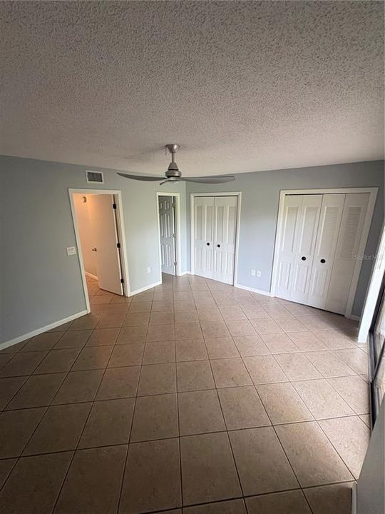 For Sale: $85,000 (1 beds, 1 baths, 647 Square Feet)
