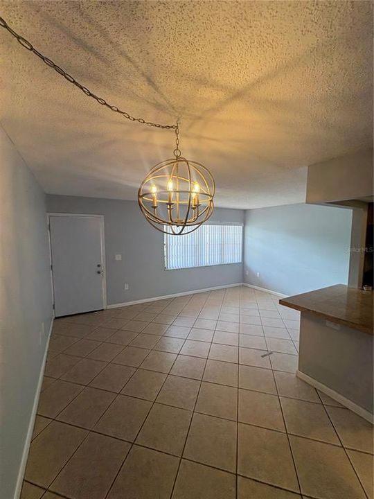 For Sale: $85,000 (1 beds, 1 baths, 647 Square Feet)