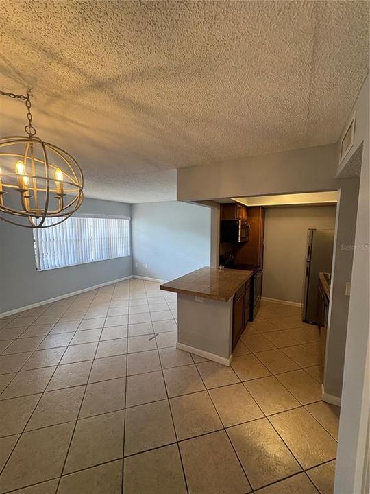 For Sale: $85,000 (1 beds, 1 baths, 647 Square Feet)