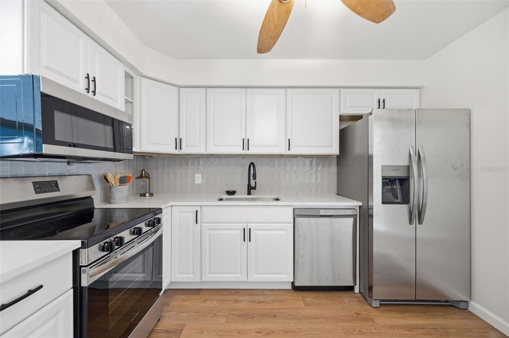 En Venta: $399,999 (3 camas, 2 baños, 1218 Pies cuadrados)