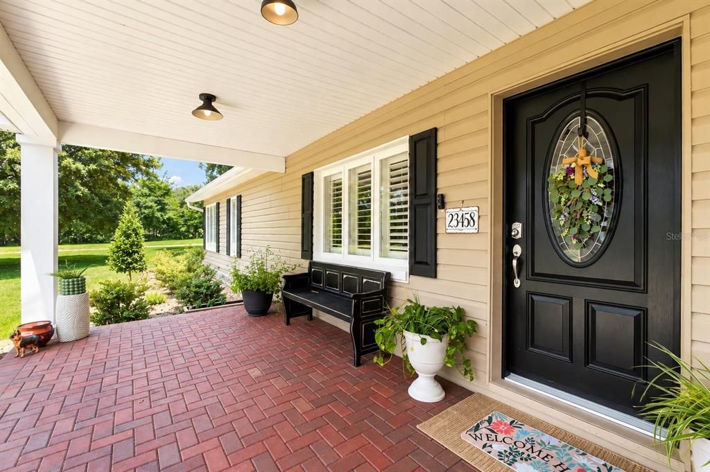 For Sale: $1,395,000 (5 beds, 4 baths, 4088 Square Feet)