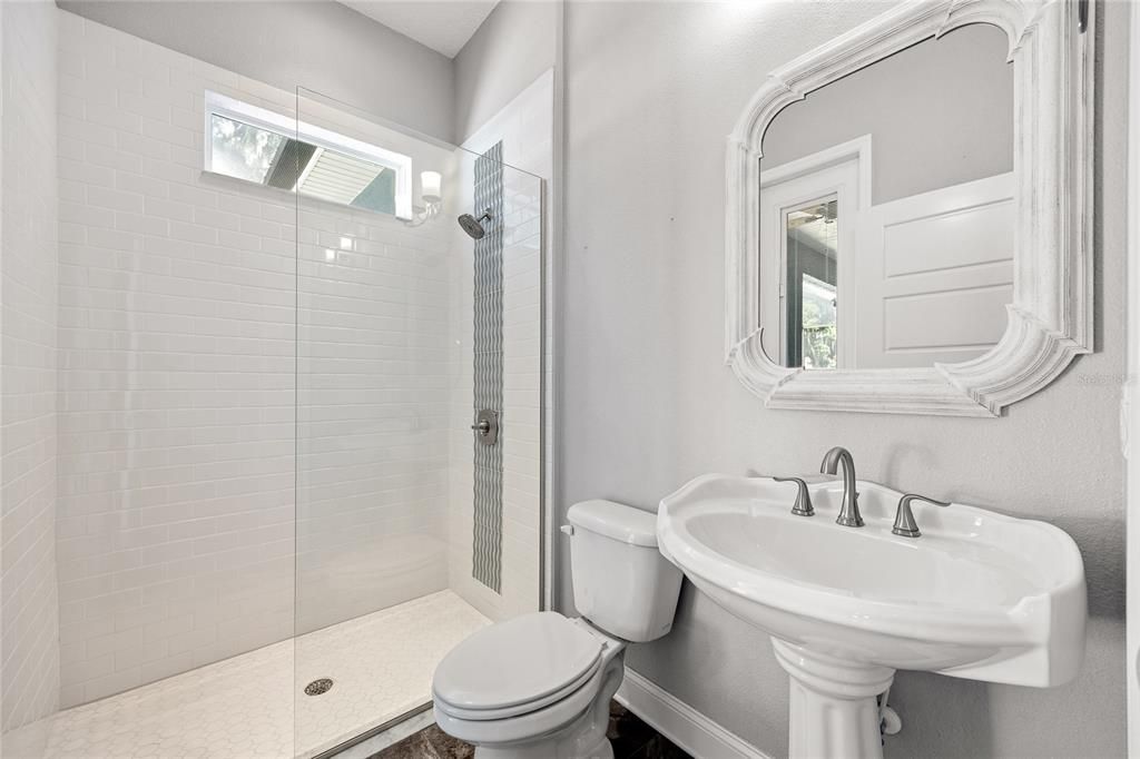For Sale: $739,000 (3 beds, 3 baths, 2209 Square Feet)