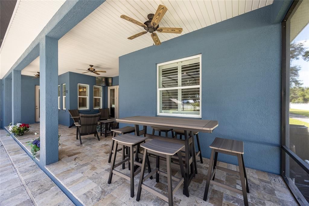 For Sale: $739,000 (3 beds, 3 baths, 2209 Square Feet)