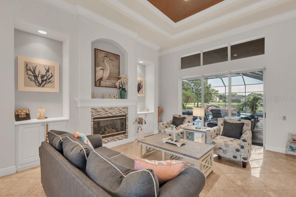 En Venta: $1,500,000 (4 camas, 5 baños, 4484 Pies cuadrados)