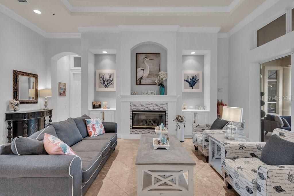 En Venta: $1,500,000 (4 camas, 5 baños, 4484 Pies cuadrados)