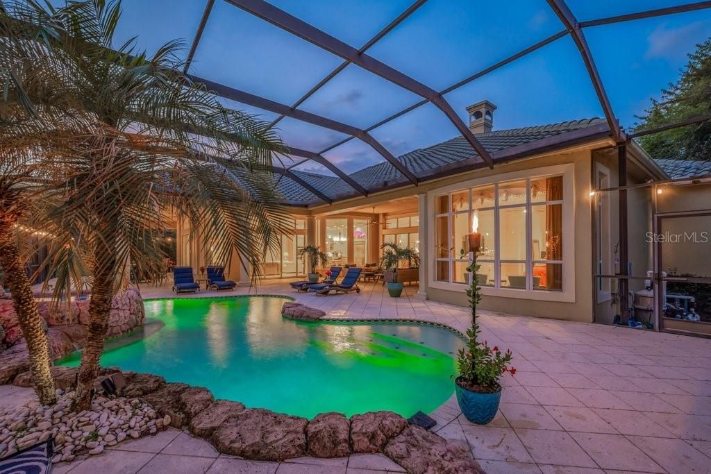 En Venta: $1,500,000 (4 camas, 5 baños, 4484 Pies cuadrados)