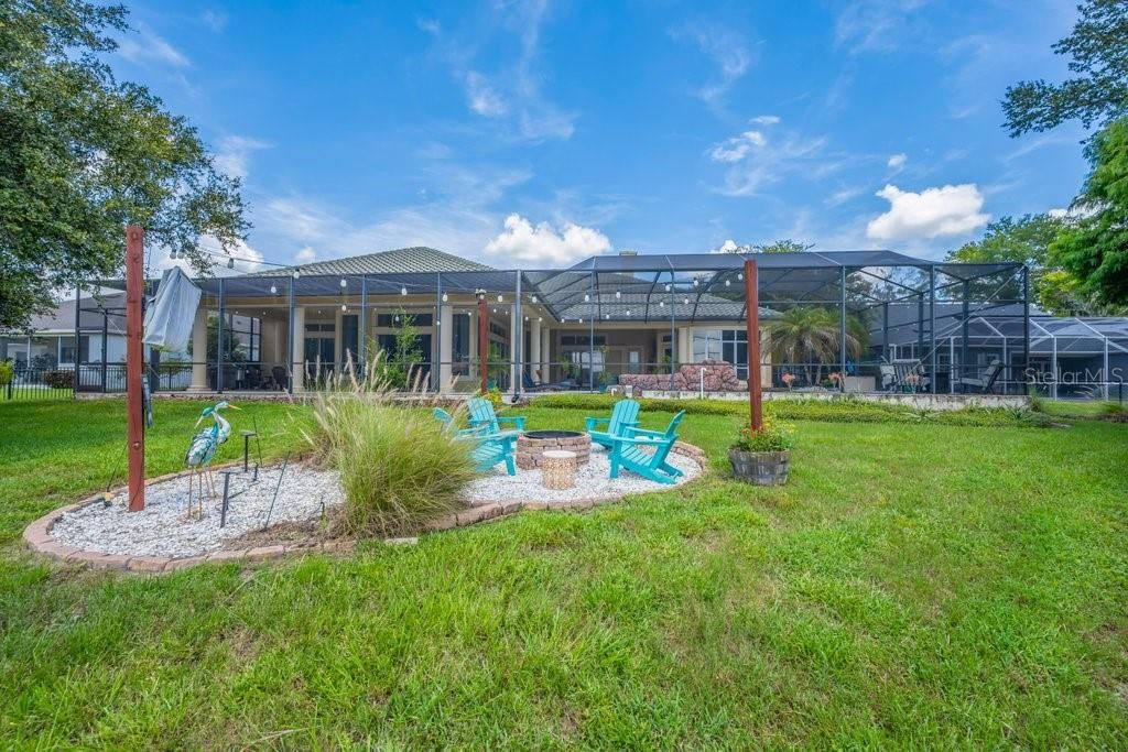 En Venta: $1,500,000 (4 camas, 5 baños, 4484 Pies cuadrados)