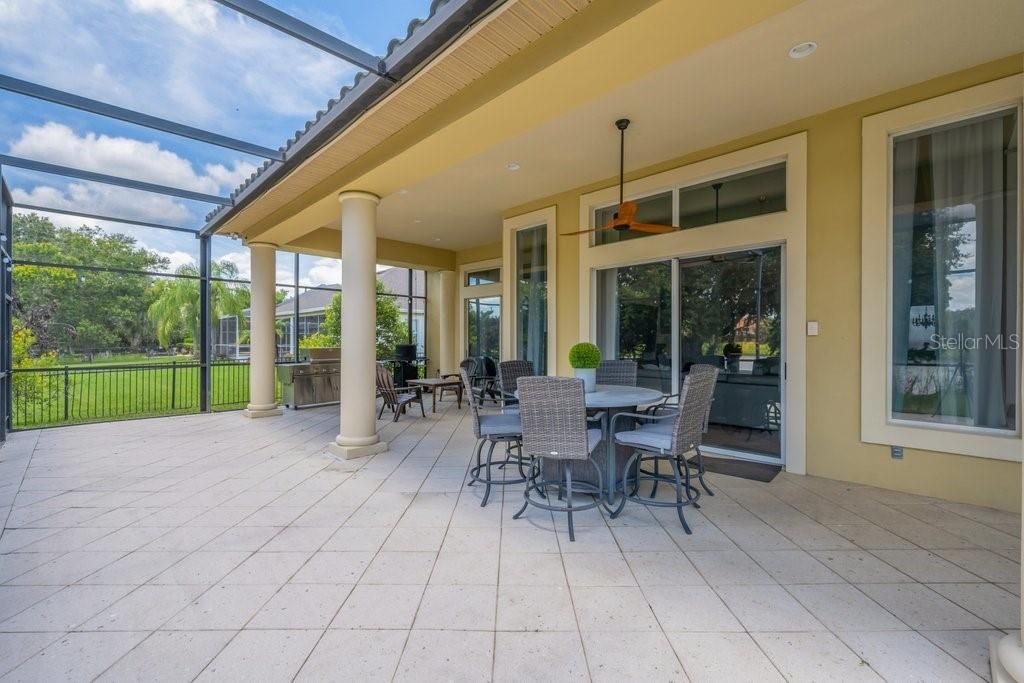 En Venta: $1,500,000 (4 camas, 5 baños, 4484 Pies cuadrados)