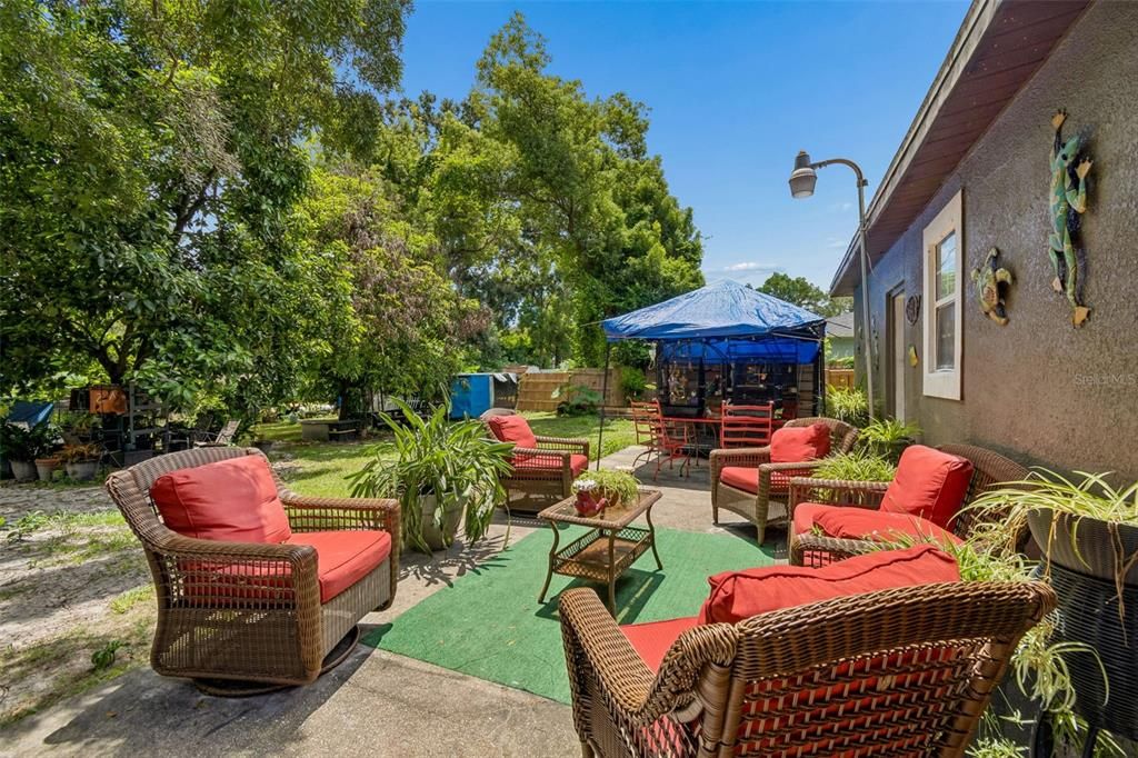 For Sale: $439,900 (3 beds, 2 baths, 1412 Square Feet)