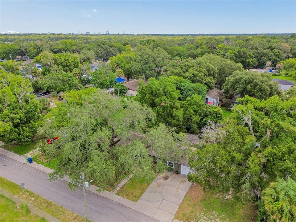 For Sale: $439,900 (3 beds, 2 baths, 1412 Square Feet)