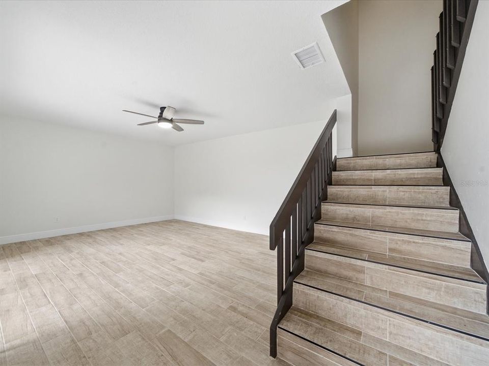 For Rent: $2,300 (2 beds, 2 baths, 1312 Square Feet)