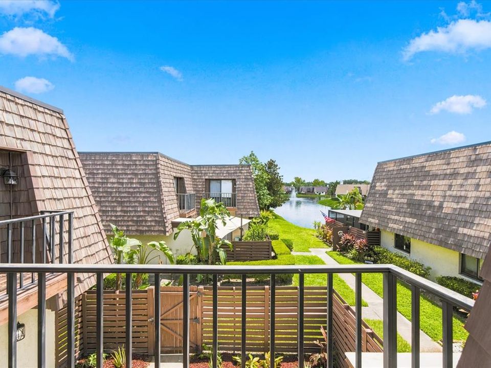 For Rent: $2,300 (2 beds, 2 baths, 1312 Square Feet)