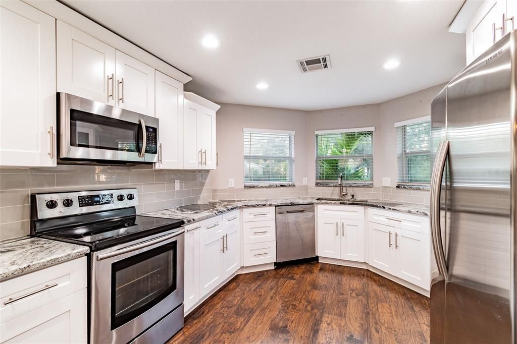 For Rent: $3,300 (3 beds, 2 baths, 1425 Square Feet)