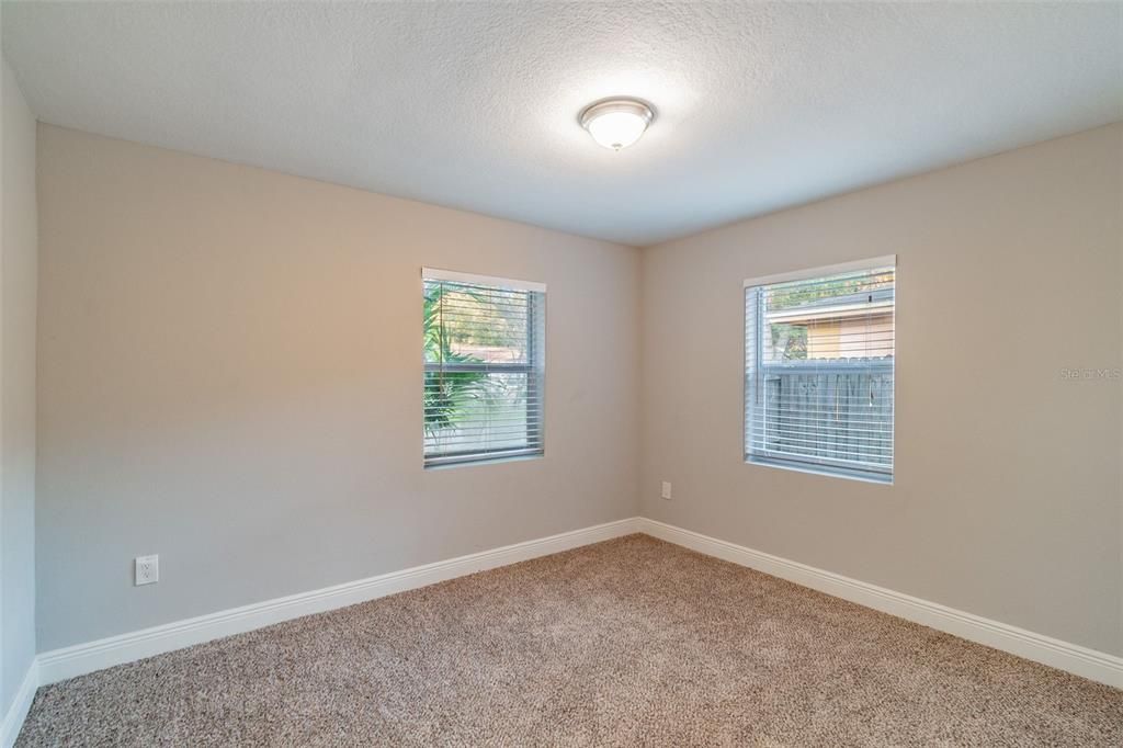 For Rent: $3,300 (3 beds, 2 baths, 1425 Square Feet)