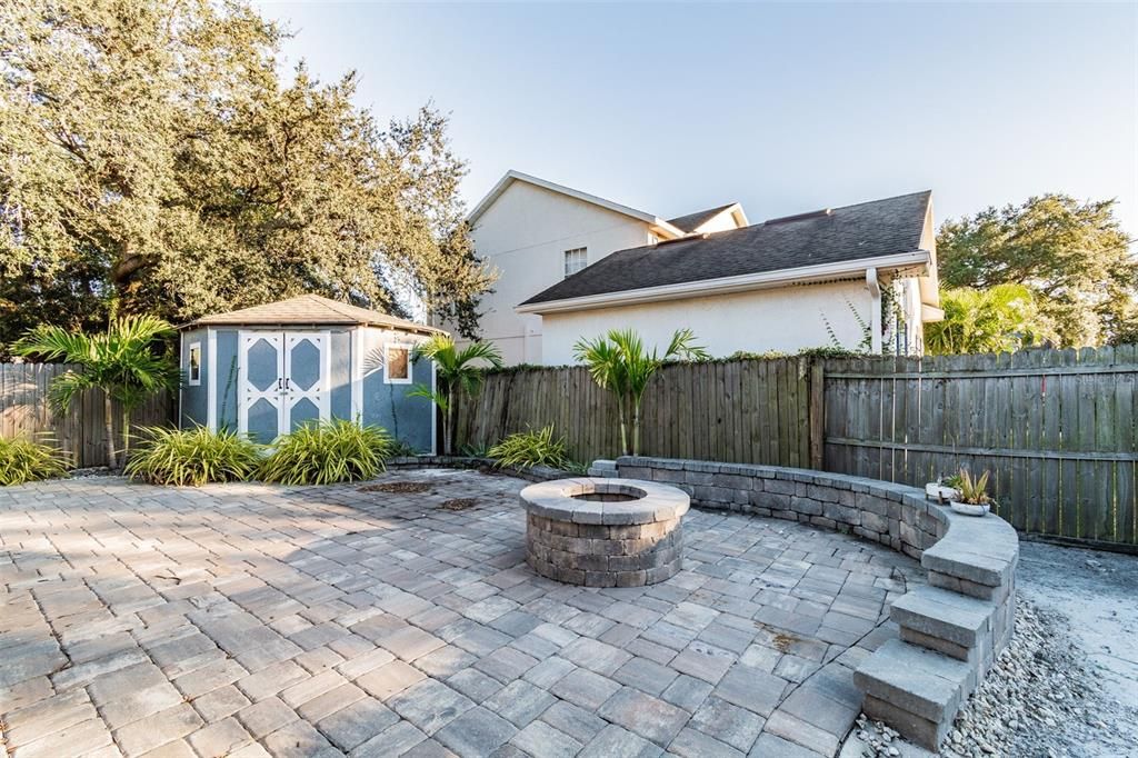 For Rent: $3,300 (3 beds, 2 baths, 1425 Square Feet)