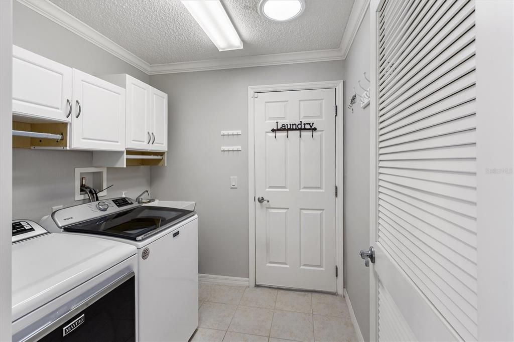 For Sale: $629,900 (3 beds, 2 baths, 1837 Square Feet)