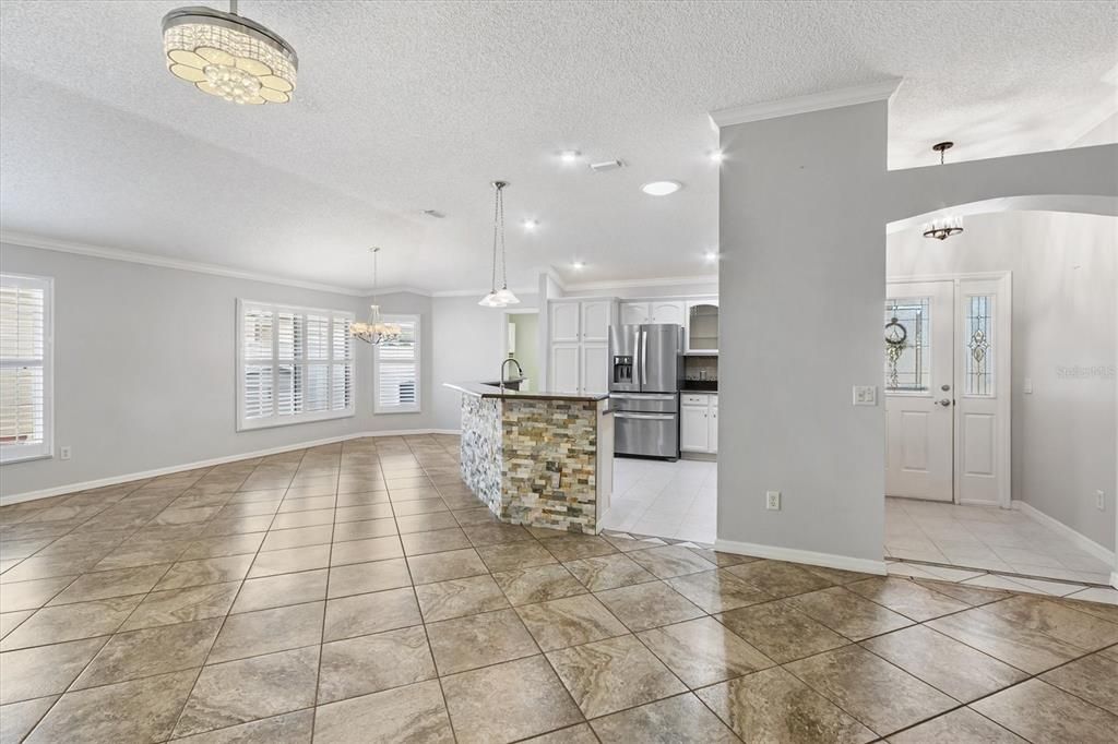 For Sale: $629,900 (3 beds, 2 baths, 1837 Square Feet)