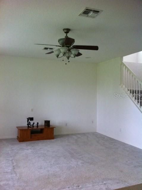 For Rent: $3,599 (5 beds, 3 baths, 3725 Square Feet)