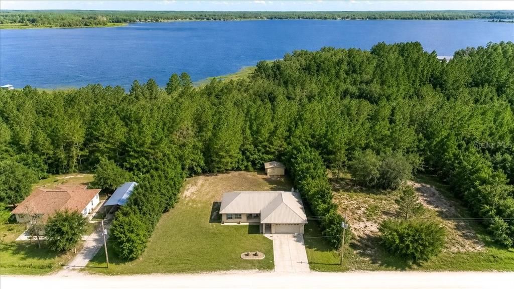En Venta: $299,900 (3 camas, 2 baños, 1450 Pies cuadrados)