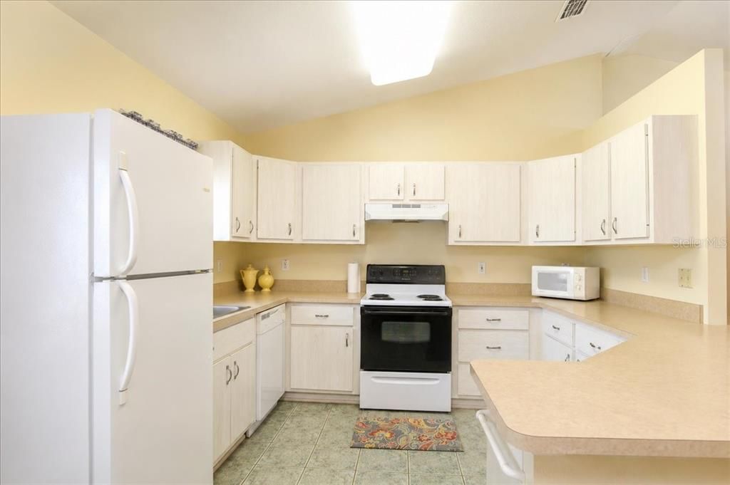 En Venta: $299,900 (3 camas, 2 baños, 1450 Pies cuadrados)