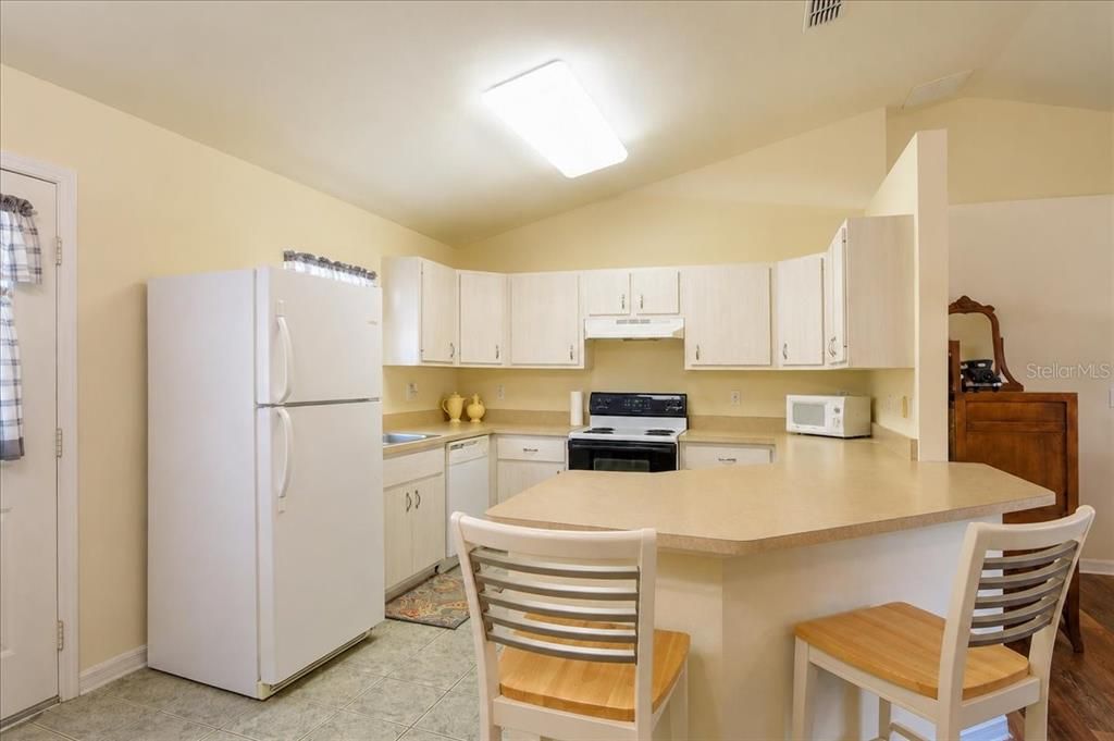 En Venta: $299,900 (3 camas, 2 baños, 1450 Pies cuadrados)