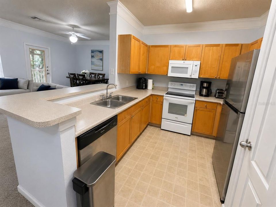 En Renta: $1,950 (3 camas, 2 baños, 1369 Pies cuadrados)