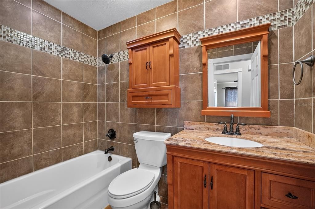 For Sale: $460,000 (3 beds, 2 baths, 1413 Square Feet)