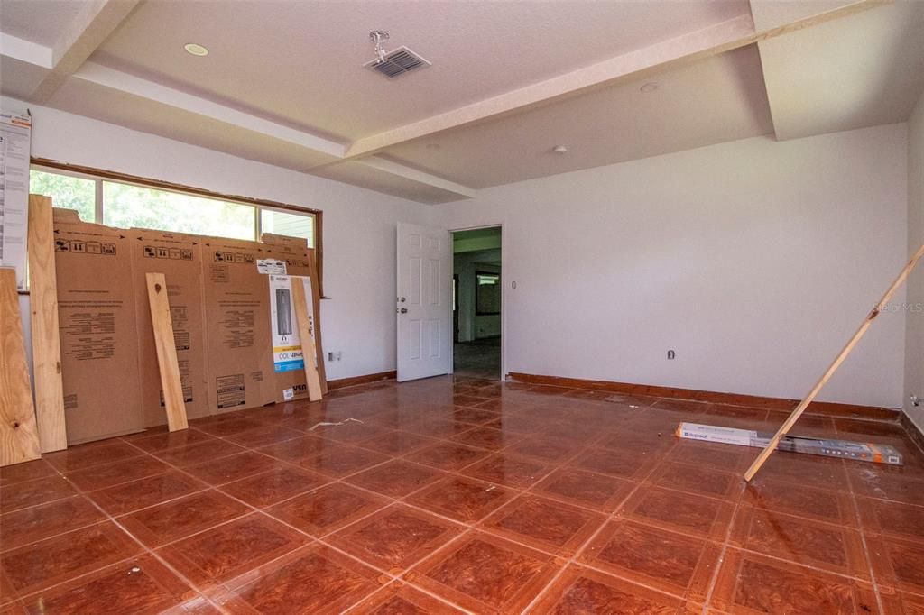На продажу: $299,000 (4 спален, 3 ванн, 2898 Квадратных фут)