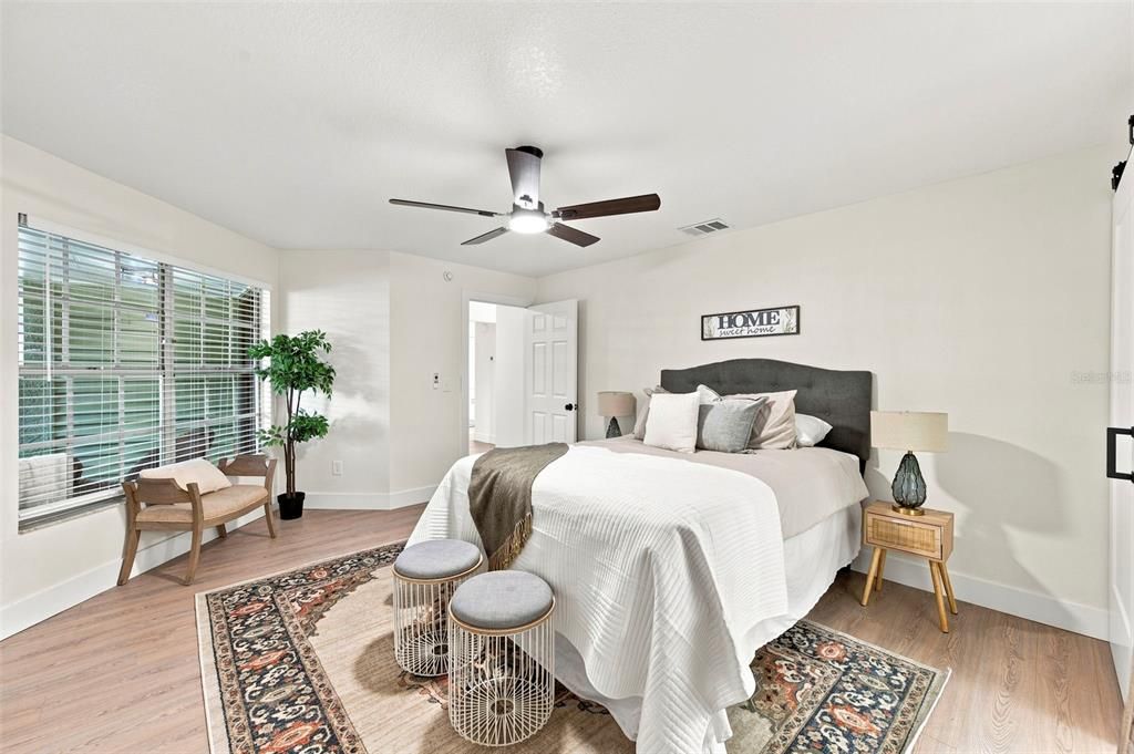 For Sale: $499,000 (3 beds, 2 baths, 1459 Square Feet)