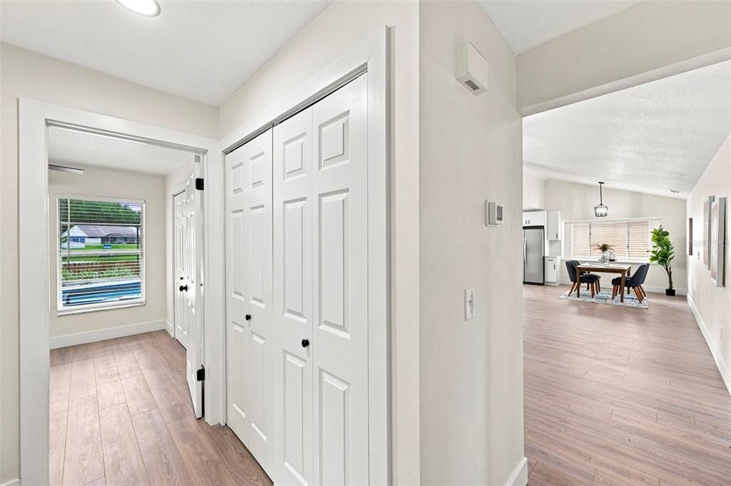 For Sale: $499,000 (3 beds, 2 baths, 1459 Square Feet)
