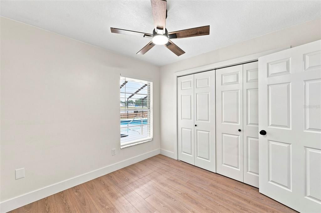 For Sale: $499,000 (3 beds, 2 baths, 1459 Square Feet)