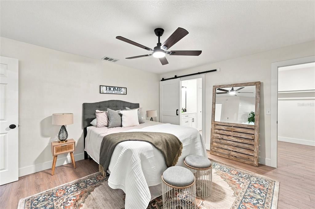 For Sale: $499,000 (3 beds, 2 baths, 1459 Square Feet)
