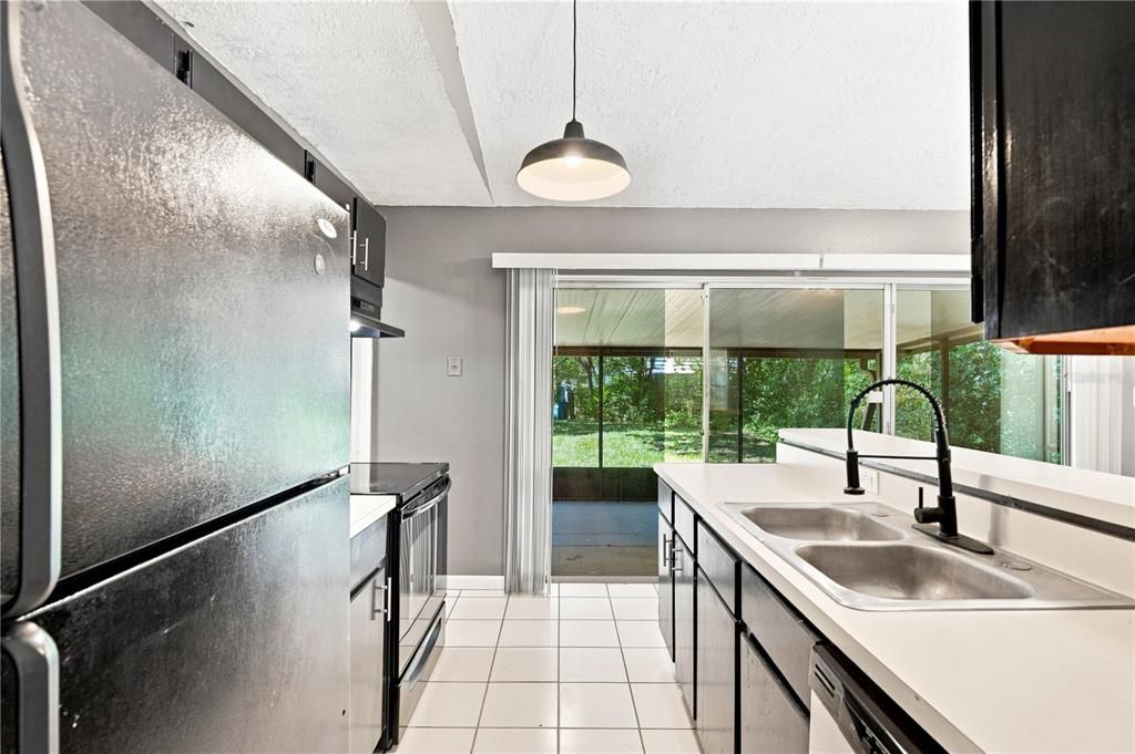 En Venta: $249,900 (3 camas, 1 baños, 960 Pies cuadrados)
