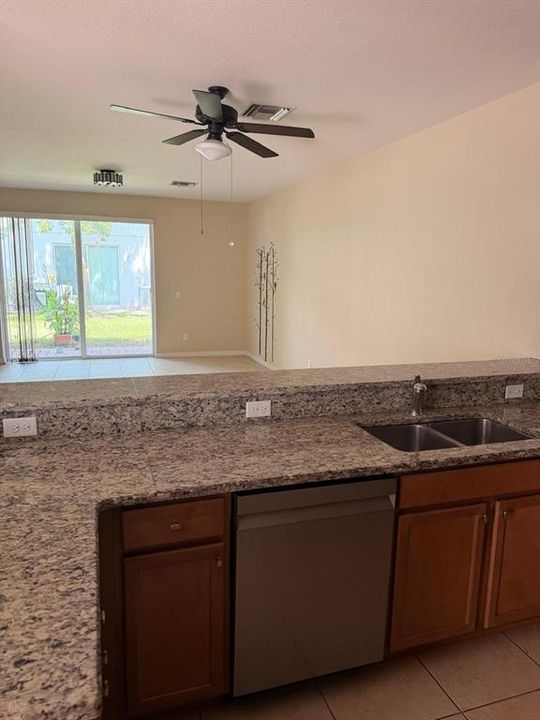 For Rent: $2,400 (3 beds, 2 baths, 1608 Square Feet)