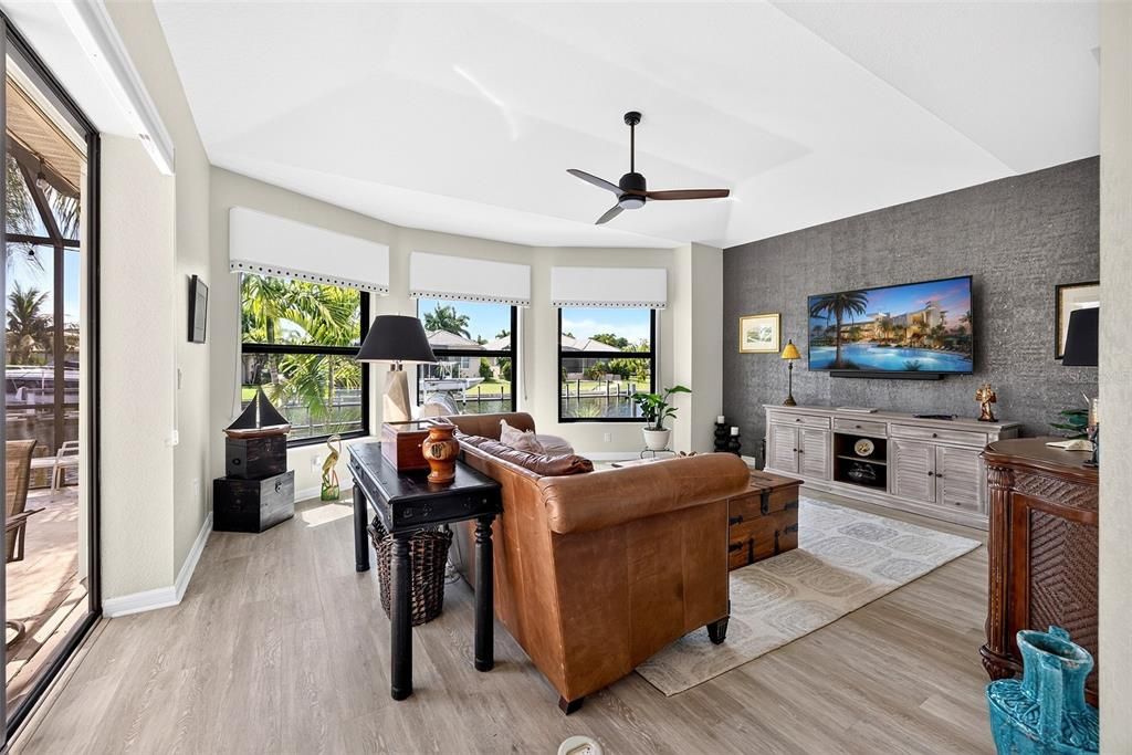 For Sale: $1,250,000 (4 beds, 2 baths, 2757 Square Feet)