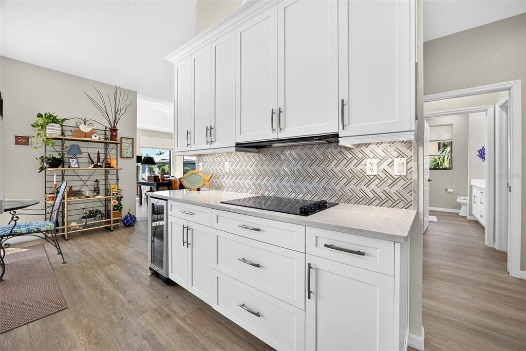 For Sale: $1,250,000 (4 beds, 2 baths, 2757 Square Feet)