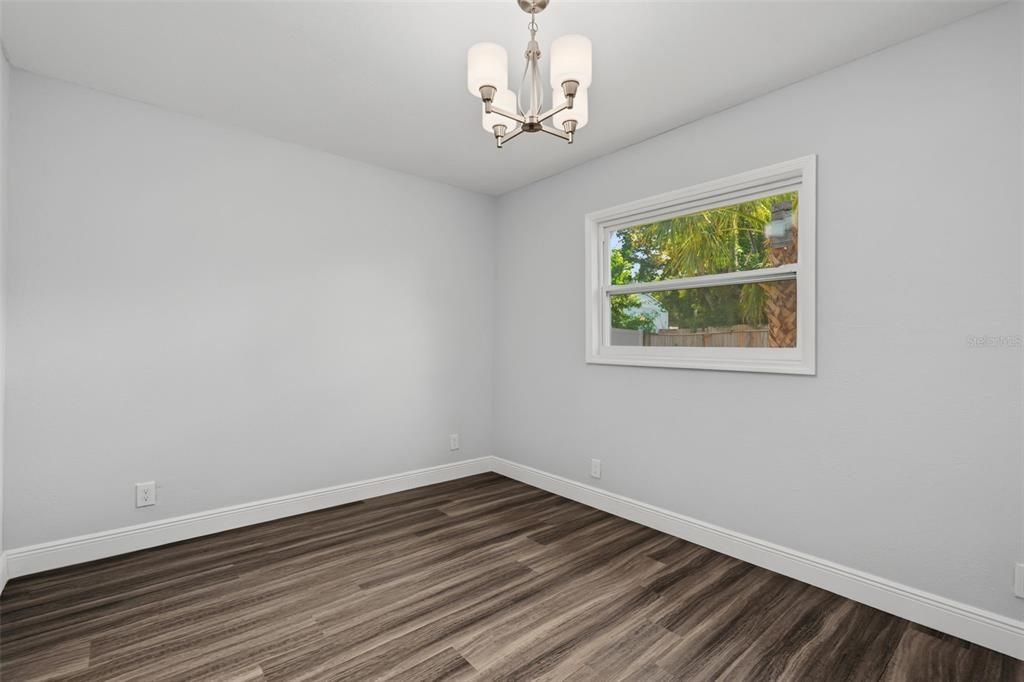 For Sale: $280,000 (3 beds, 2 baths, 1396 Square Feet)
