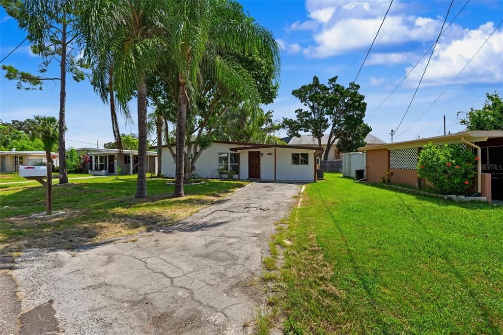 For Sale: $280,000 (3 beds, 2 baths, 1396 Square Feet)