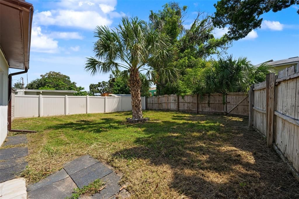 For Sale: $280,000 (3 beds, 2 baths, 1396 Square Feet)