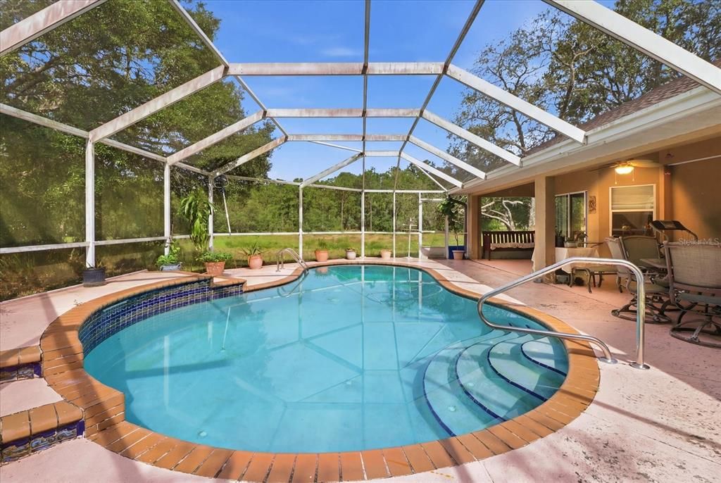 For Sale: $369,000 (3 beds, 2 baths, 2176 Square Feet)