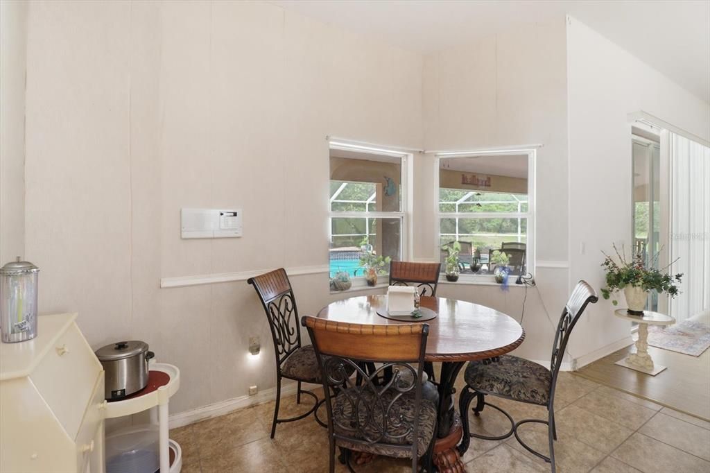 For Sale: $369,000 (3 beds, 2 baths, 2176 Square Feet)