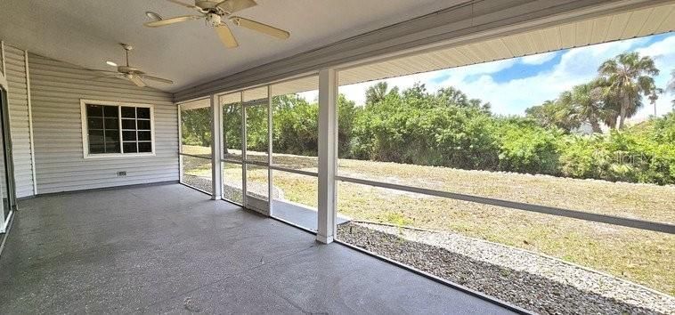 For Rent: $2,200 (3 beds, 2 baths, 1659 Square Feet)