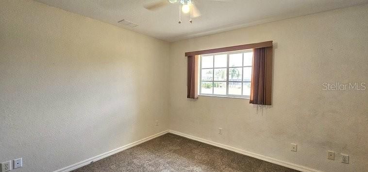 For Rent: $2,200 (3 beds, 2 baths, 1659 Square Feet)