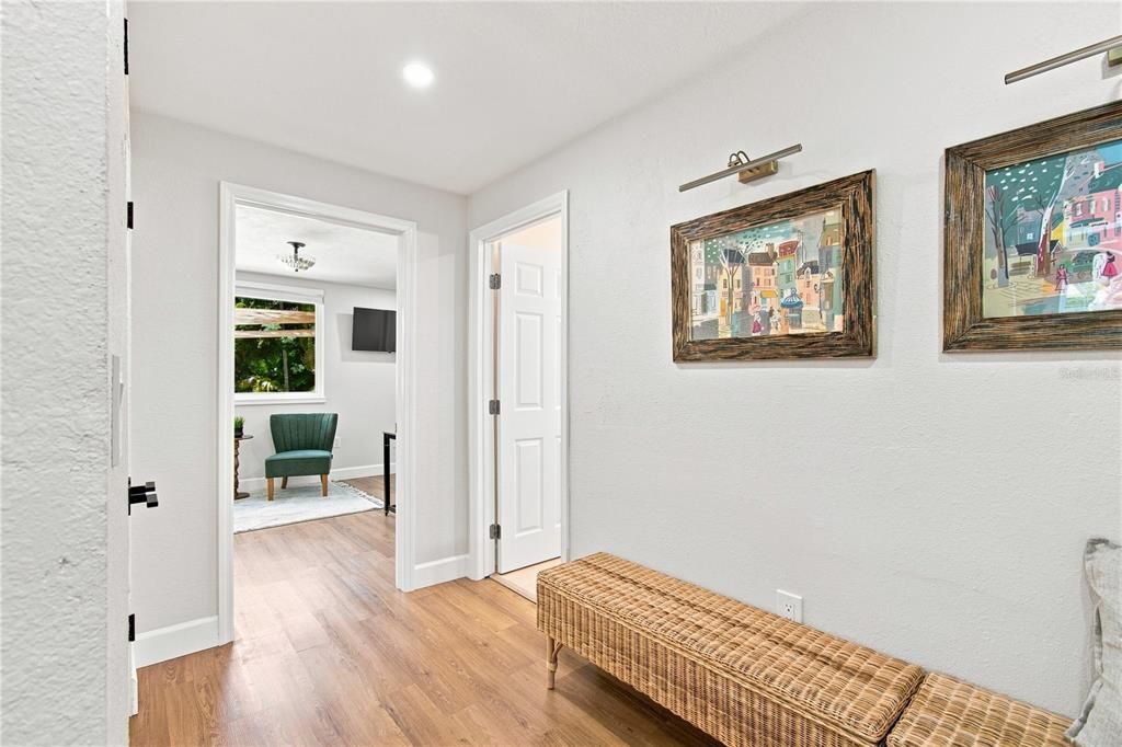 Active With Contract: $460,000 (3 beds, 2 baths, 1587 Square Feet)